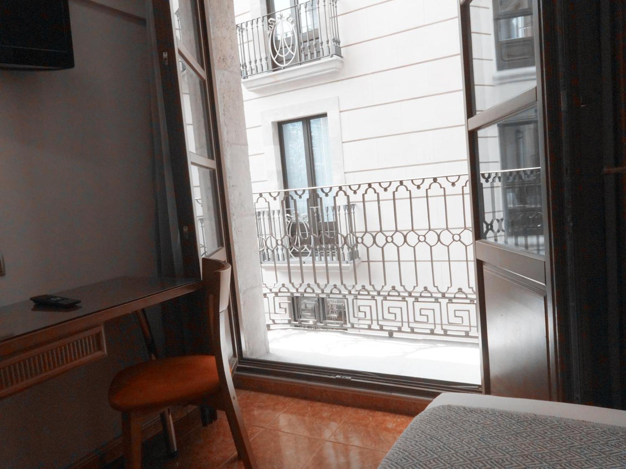 Hotel Lloret Ramblas Barcelona Exterior photo