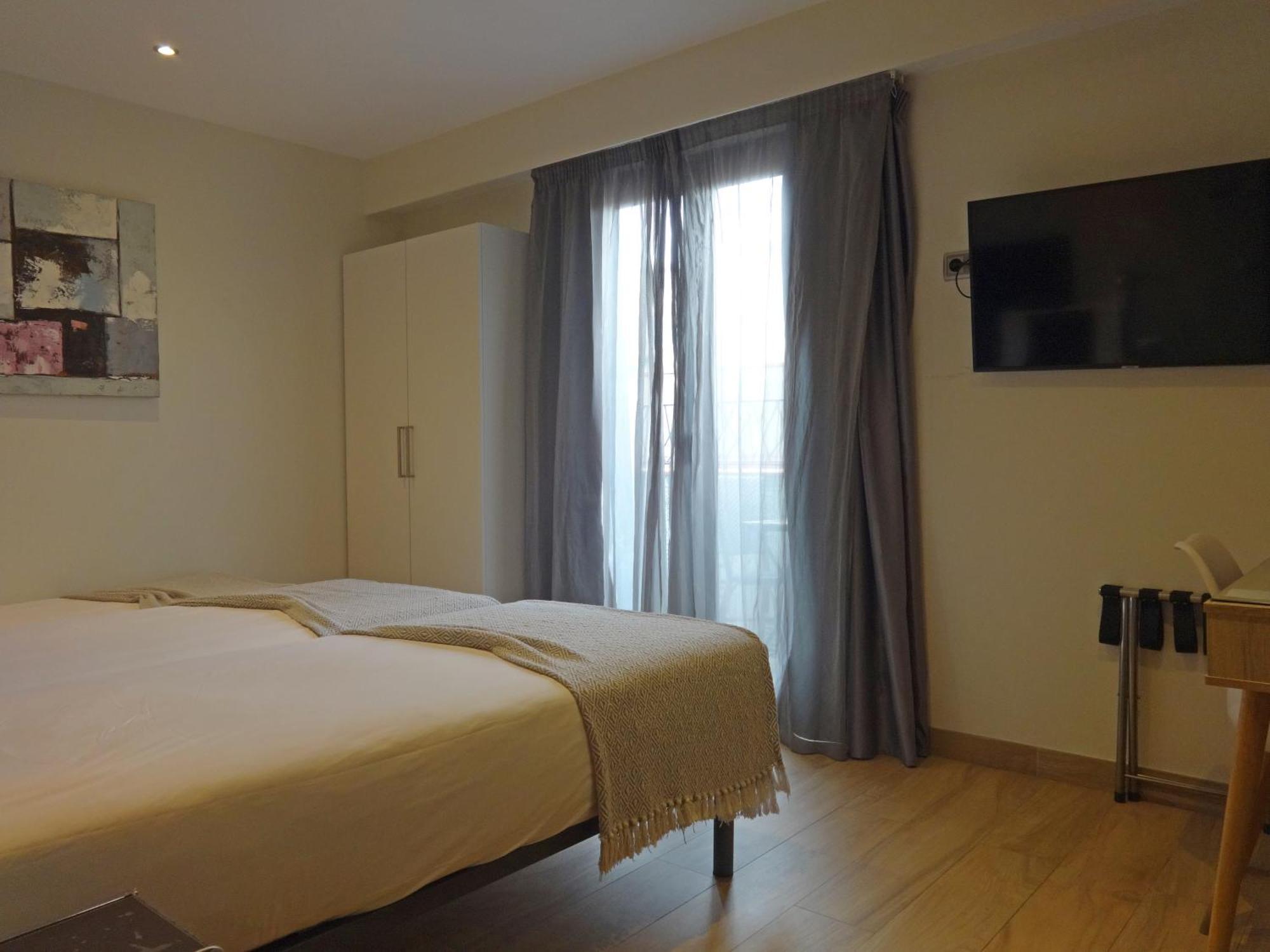Hotel Lloret Ramblas Barcelona Exterior photo