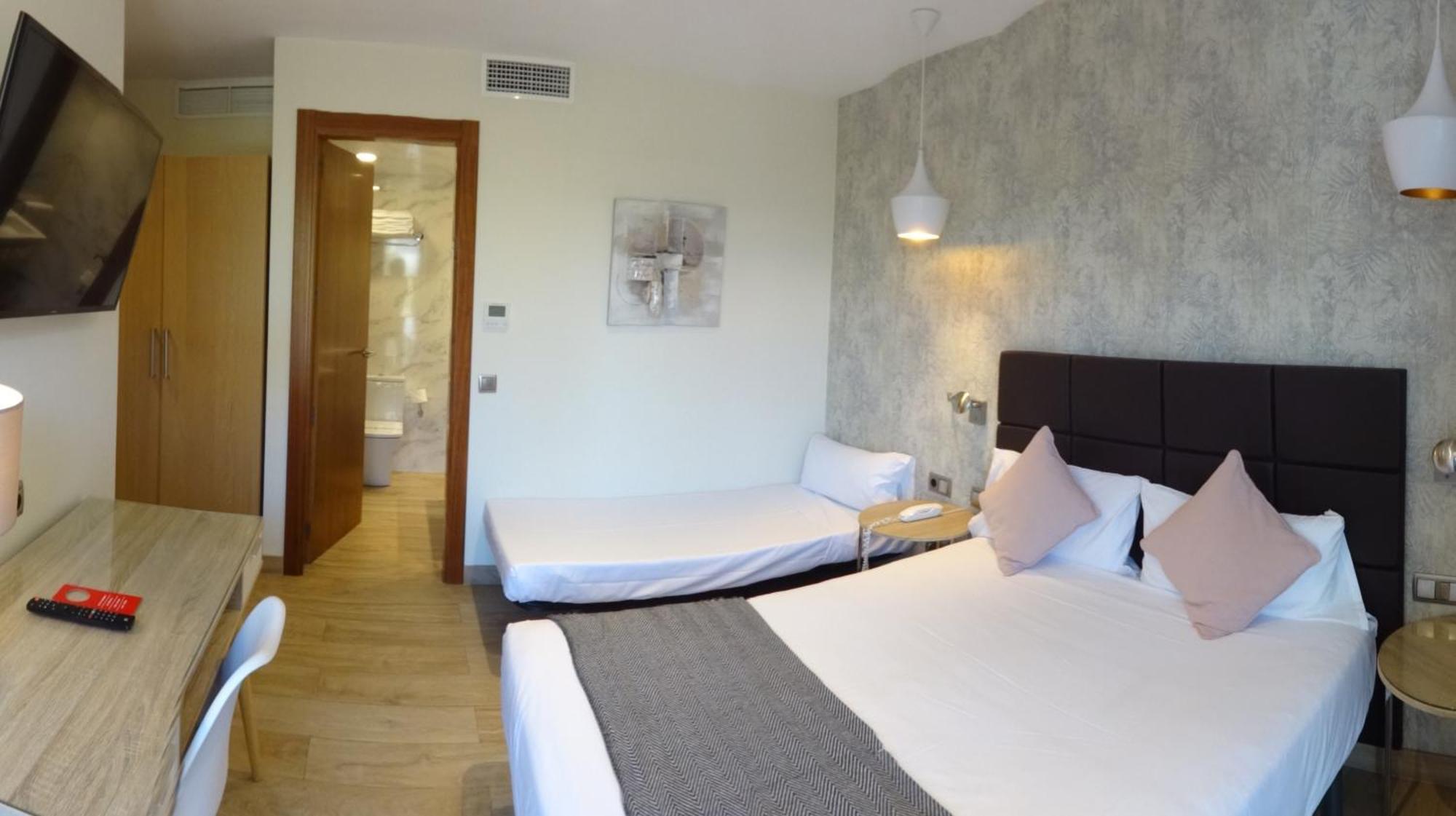 Hotel Lloret Ramblas Barcelona Exterior photo