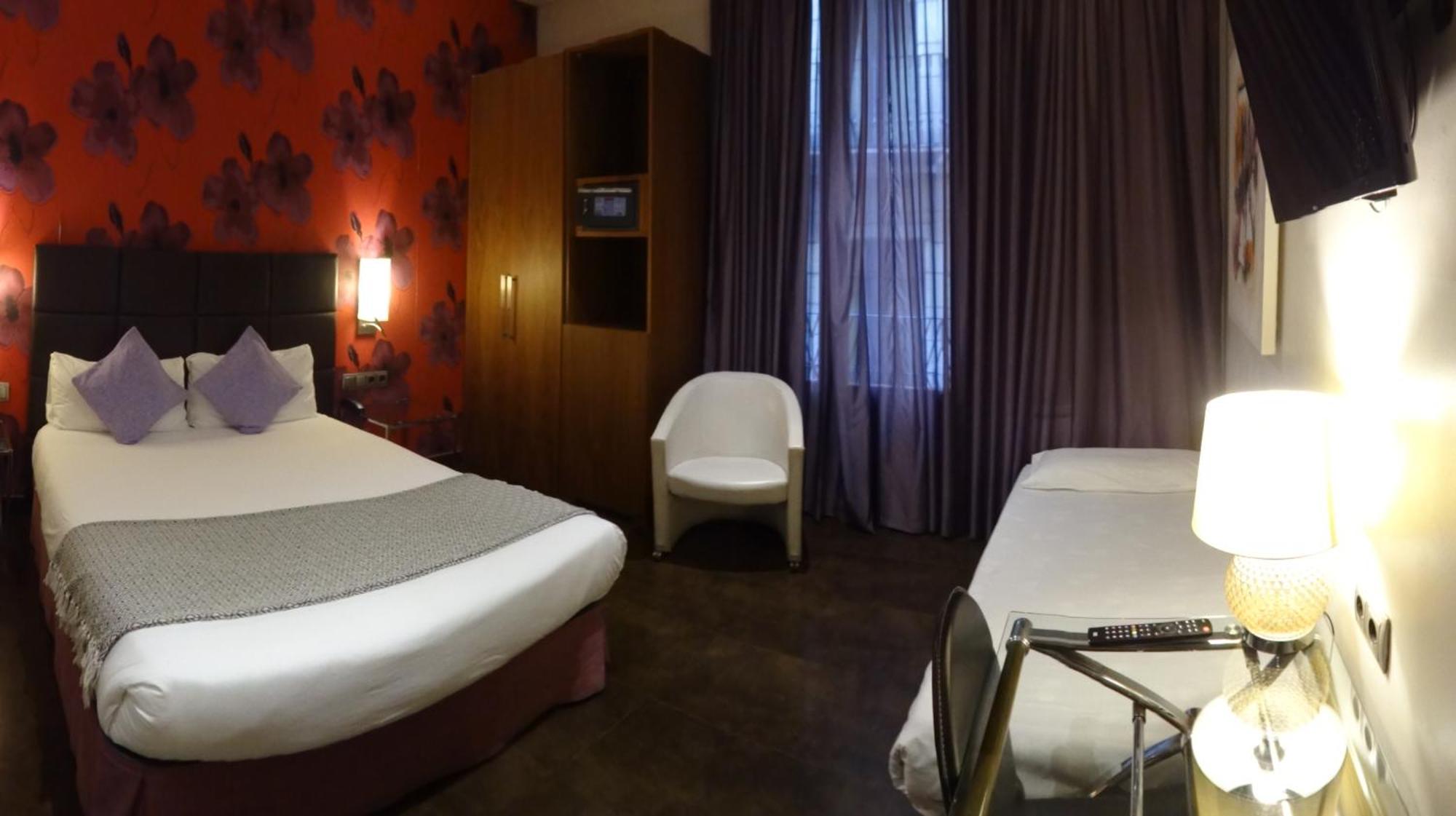 Hotel Lloret Ramblas Barcelona Exterior photo